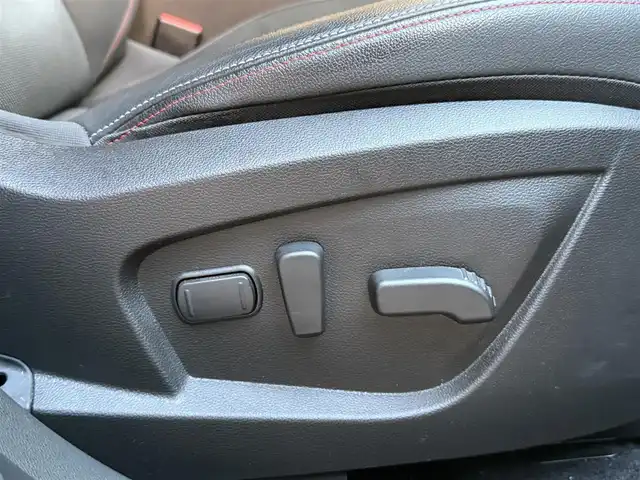 ルノー ルノー アルカナ RSライン E-テックフルハイブリッド 和歌山県 2022(令4)年 4.4万km 黒 AppleCarPlay /360度カメラ /ACC /BSM /LKA /アクティブブレーキ /パワーシート /シートヒーター /ハーフレザーシート /イージーパークアシスト /前後センサー /ステアリングヒーター /純18incAW /LEDライト /ETC