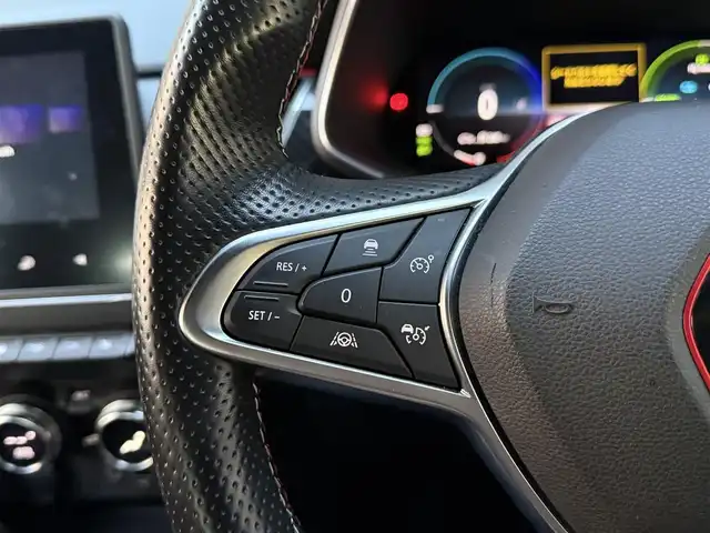 ルノー ルノー アルカナ RSライン E-テックフルハイブリッド 和歌山県 2022(令4)年 4.4万km 黒 AppleCarPlay /360度カメラ /ACC /BSM /LKA /アクティブブレーキ /パワーシート /シートヒーター /ハーフレザーシート /イージーパークアシスト /前後センサー /ステアリングヒーター /純18incAW /LEDライト /ETC