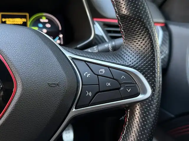 ルノー ルノー アルカナ RSライン E-テックフルハイブリッド 和歌山県 2022(令4)年 4.4万km 黒 AppleCarPlay /360度カメラ /ACC /BSM /LKA /アクティブブレーキ /パワーシート /シートヒーター /ハーフレザーシート /イージーパークアシスト /前後センサー /ステアリングヒーター /純18incAW /LEDライト /ETC