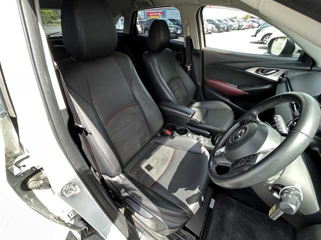 マツダ ＣＸ－３ XD ツーリング Lパッケージ 栃木県 2016(平28)年 10.6万km セラミックM 4WD/ブラインドスポットモニター/純正ナビ/バックカメラ/フルセグ/DVD/Bluetooth/USB/LEDヘッドライト/フォグランプ/オートライト/レーンキープアシスト/衝突被害軽減システム/横滑り防止/クルーズコントロール/純正AW18インチ/純正フロアマット/シートヒーター（D＋N席）/BOSE