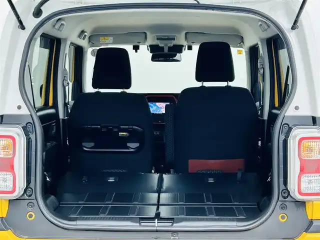 スズキ ハスラー HYBRID X 福島県 2020(令2)年 5.6万km アクティブイエロー/ホワイト2トーンルーフ 社外SDナビゲーション/型式：CN-RA04WD/【CD/DVD/Bluetooth/フルセグTV】/・バックカメラ/・ETC/衝突軽減ブレーキ/レーンキープアシスト/車線逸脱警報装置/後方コーナーセンサー/運転席＋助手席シートヒーター/LEDヘッドライト/・オートライト/・フロントフォグライト/純正15インチアルミホイール/ステアリングスイッチ/ABS/横滑り防止装置/アイドリングストップ/電動格納ミラー/純正フロアマット/ドアバイザー/プッシュスタート/・スマートキー/・スペアキー/保証書