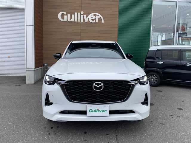 マツダ ＣＸ－６０ XD HV プレミアムスポーツ 道央・札幌 2022(令4)年 1.9万km ロジウムホワイトプレミアムメタリック 登録時走行距離 18098km/　4　W　D　/ワンオーナー/ディーゼルハイブリッド/サンルーフ/寒冷地仕様/衝突軽減ブレーキ/レーンキープアシスト/純正メーカーナビ/(AM/FM/BT/フルセグTV)/バックカメラ/全方位カメラ/パワーバックドア/レーダークルーズコントロール/茶ハーフレザーシート/前席パワーシート/置くだけ充電/コーナーセンサー/LEDヘッドライト/フロントフォグランプ/プッシュスタート/スマートキー/スペアキー×1/純正フロアマット/純正AW付冬タイヤあり/取説/保証書
