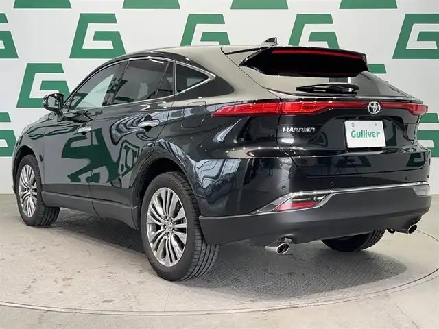 トヨタ ハリアー Z 鹿児島県 2024(令6)年 1.5万km プレシャスブラックパール メーカーOPナビ/パノラミックビューモニター/トヨタセーフティセンス/プリクラッシュセーフティ/レーントレーシングアシスト/レーダークルーズコントロール/アダプティブハイビームシステム/ロードサインアシスト/置くだけ充電/JBLサウンド/ブラインドスポットモニター/ヘッドアップディスプレイ/フルセグTV（TVキャンセラー付き）/自動防眩式インナーミラー（ドラレコ付き）/ビルトインETC2.0/ハーフレザーシート/運転席シートヒーター/革巻きステアリング/純正フロアマット