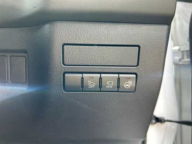 レクサス ＮＸ 300h Fスポーツ 新潟県 2016(平28)年 7.6万km ホワイトノーヴァガラスフレーク バックカメラ/フルセグテレビ/ウィンカーミラー/アイドリングストップ/クルーズコントロール/サンルーフ/プッシュスタート/シートヒーター/エアシート/サマータイヤホイールなし　車載/ブラインドスポットモニター/オートライト/プリクラッシュ/ETC