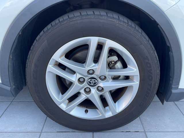 トヨタ Ｃ－ＨＲ S－T 岡山県 2019(令1)年 8.2万km ホワイトパールクリスタルシャイン ワンオ－ナー/トヨタセーフティーセンス/・プリクラッシュセーフティ/・レーダークルーズコントロール/・レーンキープアシスト/・オートハイビーム/純正ディスプレイオーディオ/(Bluetooth/USB/Mira Ｃast)/ナビ機能付き/バックモニター/ビルトインＥＴＣ/社外ドライブレコーダー前後/LEDオートヘッドライト/スマートキー/純正フロアマット/純正リアスポイラー/純正17インチAW/新車保証書