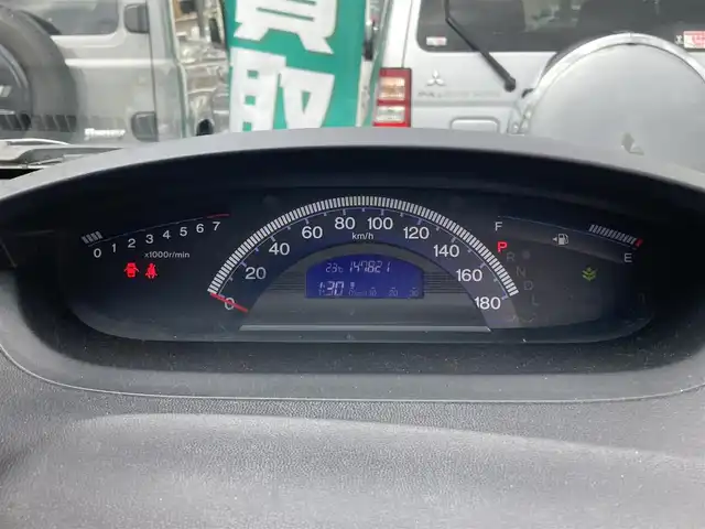 ホンダ フリード G ジャストセレクション 鳥取県 2012(平24)年 14.8万km ポリッシュドメタルメタリック 登録時走行距離：147821km/ディーラー純正ナビ/　CD DVD BT フルセグTV/バックカメラ/クルーズコントロール/両側パワースライドドア/HIDヘッドライト/オートライト/純正フロアマット/ドアバイザー/新車時保証書/ワンオーナー