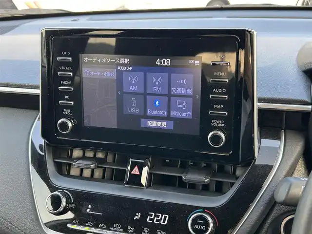 トヨタ カローラ クロス G 広島県 2023(令5)年 1.4万km プラチナホワイトパールマイカ 純正メーカーオプションナビ/　（Bluetooth/AM/FM）/レーダークルーズコントロール/レーントレーシングアシスト/電子パーキング/オートブレーキホールド/ドライブレコーダー/ETC/コーナーセンサー/USB入力端子/LEDヘッドライト/フォグランプ/バックカメラ/横滑り防止装置/オートマチックハイビーム/衝突被害軽減システム/スペアキー/プッシュスタート