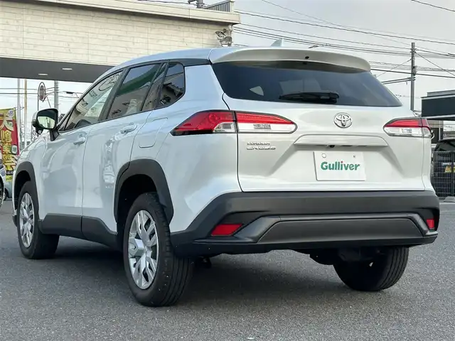 トヨタ カローラ クロス G 広島県 2023(令5)年 1.4万km プラチナホワイトパールマイカ 純正メーカーオプションナビ/　（Bluetooth/AM/FM）/レーダークルーズコントロール/レーントレーシングアシスト/電子パーキング/オートブレーキホールド/ドライブレコーダー/ETC/コーナーセンサー/USB入力端子/LEDヘッドライト/フォグランプ/バックカメラ/横滑り防止装置/オートマチックハイビーム/衝突被害軽減システム/スペアキー/プッシュスタート