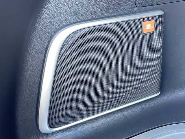 トヨタ ハリアー Z 新潟県 2021(令3)年 3万km ホワイトパールクリスタルシャイン １２．３インチメーカー純正オプションナビ/ＪＢＬプレミアムサウンド/バックカメラ/デジタルインナーミラー/レーダークルーズコントロール/レーンキープ/コーナーセンサー前後/ブラインドスポットモニター/ヘッドアップディスプレイ/パワーバックドア/ハーフレザーシート/ドアバイザー/純正フロアマット/ＬＥＤヘッドライト/ビルトインＥＴＣ2.0/純正アルミホイール/電動格納ミラー/プッシュスタート