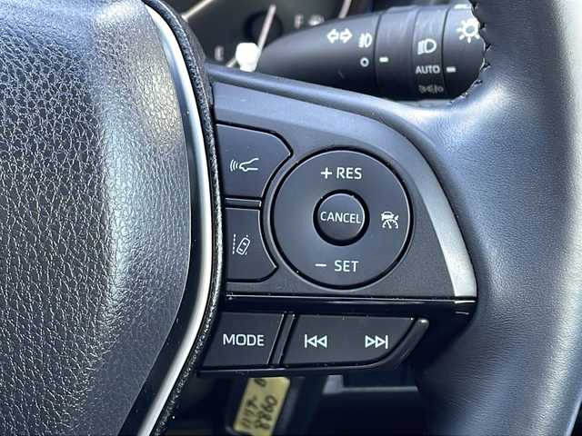 トヨタ ハリアー Z 新潟県 2021(令3)年 3万km ホワイトパールクリスタルシャイン １２．３インチメーカー純正オプションナビ/ＪＢＬプレミアムサウンド/バックカメラ/デジタルインナーミラー/レーダークルーズコントロール/レーンキープ/コーナーセンサー前後/ブラインドスポットモニター/ヘッドアップディスプレイ/パワーバックドア/ハーフレザーシート/ドアバイザー/純正フロアマット/ＬＥＤヘッドライト/ビルトインＥＴＣ2.0/純正アルミホイール/電動格納ミラー/プッシュスタート