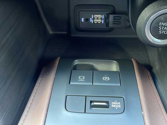 トヨタ ハリアー Z 新潟県 2021(令3)年 3万km ホワイトパールクリスタルシャイン １２．３インチメーカー純正オプションナビ/ＪＢＬプレミアムサウンド/バックカメラ/デジタルインナーミラー/レーダークルーズコントロール/レーンキープ/コーナーセンサー前後/ブラインドスポットモニター/ヘッドアップディスプレイ/パワーバックドア/ハーフレザーシート/ドアバイザー/純正フロアマット/ＬＥＤヘッドライト/ビルトインＥＴＣ2.0/純正アルミホイール/電動格納ミラー/プッシュスタート