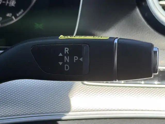 メルセデス・ベンツ Ｅ２００ ステーションワゴンアバンギャルド 静岡県 2016(平28)年 1.6万km ポーラホワイト アンビエントライト/純正ナビ/(Bluetooth/AppleCarPlay/USB/フルセグ) /ハンドルアシスト/アクティブブラインドスポット/アダブティブクルーズコントロール/シートヒーター/360°カメラ/スマートキー /LEDライト/ETC/純正17インチアルミホイール/保証書/取扱説明書