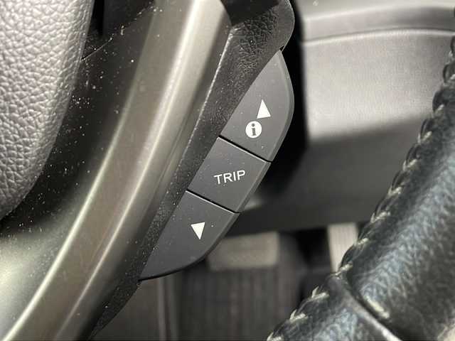 ホンダ フリード ハイブリット G ホンダセンシング 埼玉県 2019(令1)年 4.3万km プラチナホワイトパール 社外ナビ　MDV-D206BT/(Bluetooth/CD/DVD/USB/AM/FM)/バックカメラ/前方ドライブレコーダー/ETC/アダプティブクルーズコントロール/車線逸脱警報/衝突軽減ブレーキ/先行車発進お知らせ機能/標識認識機能/両側パワースライドドア/プッシュスタート/ステアリングリモコン/ウィンカーミラー/社外フロアマット/純正１５インチアルミホイール