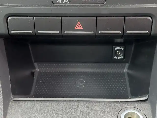 フォルクスワーゲン ザ・ビートル デザイン 東京都 2013(平25)年 5.5万km デニムブルー 純正HDDナビ/CD/DVD/AM/FM/BT/フルセグTV/バックカメラ/ETC/純正16インチAW/MTモード付きAT/ドライブレコーダー