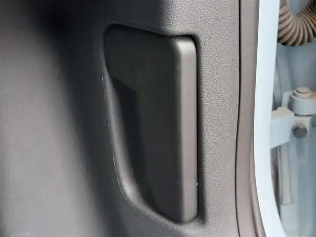 フォルクスワーゲン ザ・ビートル デザイン 東京都 2013(平25)年 5.5万km デニムブルー 純正HDDナビ/CD/DVD/AM/FM/BT/フルセグTV/バックカメラ/ETC/純正16インチAW/MTモード付きAT/ドライブレコーダー