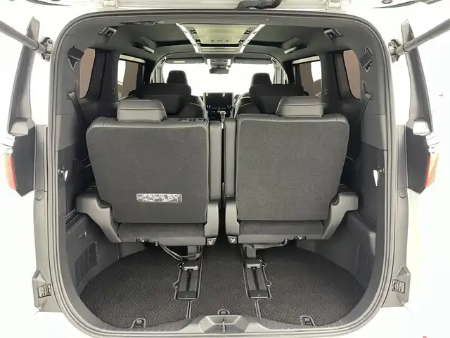 トヨタ アルファード Z 福島県 2024(令6)年 1.1万km プラチナホワイトパールマイカ トヨタセーフティセンス/・レーンディパーチャーアラート/・レーントレーシングアシスト/・レーンチェンジアシスト（LCA）/・レーダークルーズコントロール/・フロントクロストラフィックアラート（FCTA）/・先行車発進アラーム/・ロードサインアシスト/・プリクラッシュセーフティ/・プロアクティブドライビングアシスト（PDA）/・緊急時操舵支援（アクティブ操舵機能付）/・オートマチックハイビーム/ブラインドスポットモニター/純正10.5インチナビ/・フルセグ/USB/BT//HDMI/FM/AM/・パノラマミックビューカメラ/・ETC/デジタルインナーミラー/フリップダウンモニター/両側パワースライドドア/電動ステップ/電動リアゲート/ムーンルーフ/レザーシート/・前席シートヒーター/・前席ベンチレーションシート/パワシート/オットマン/コンビステアリング/・ステアリングスイッチ/・ステアリングスイッチ/ＬＥＤヘッドライト/・フォグランプ/・オートライト/電動パーキングブレーキ/・オートブレーキホールド/プッシュスタート/・スマートキー/純正18インチAW