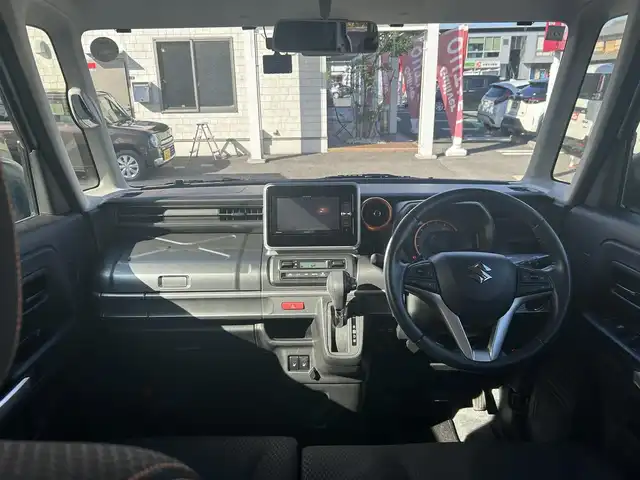 スズキ スペーシア ギア HYBRID XZターボ 三重県 2019(平31)年 5.6万km オフブルーメタリック/ガンメタリック2トーンルーフ セーフティサポート /アイドリングストップ/カロッツェリアメモリナビ・地デジTV/・DVD/CD/・Bluetooth/バックカメラ/リアパーキングセンサー/コムテックドライブレコーダー/両側パワースライドドア /クルーズコントロール/車線逸脱警報機能/前席シートヒーター/パーソナルテーブル(後席右側)/ロールサンシェイド(リアドア)/ETC/純正14インチ9ホールブラック塗装AW(ハーフホイールキャップ付)/ガンメタリック枠付LEDヘッドランプ/・オートライト/ハイビームアシスト/LEDフォグランプ/プッシュエンジンスタート/スマートキー×2/新車時保証書/取扱説明書