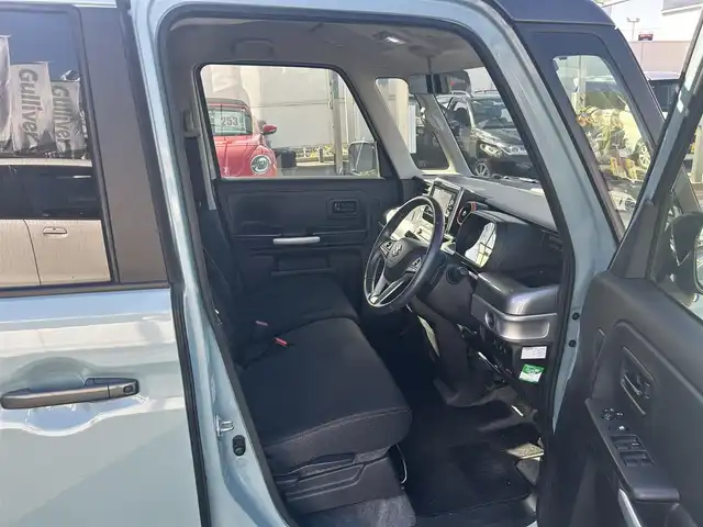 スズキ スペーシア ギア HYBRID XZターボ 三重県 2019(平31)年 5.6万km オフブルーメタリック/ガンメタリック2トーンルーフ セーフティサポート /アイドリングストップ/カロッツェリアメモリナビ・地デジTV/・DVD/CD/・Bluetooth/バックカメラ/リアパーキングセンサー/コムテックドライブレコーダー/両側パワースライドドア /クルーズコントロール/車線逸脱警報機能/前席シートヒーター/パーソナルテーブル(後席右側)/ロールサンシェイド(リアドア)/ETC/純正14インチ9ホールブラック塗装AW(ハーフホイールキャップ付)/ガンメタリック枠付LEDヘッドランプ/・オートライト/ハイビームアシスト/LEDフォグランプ/プッシュエンジンスタート/スマートキー×2/新車時保証書/取扱説明書