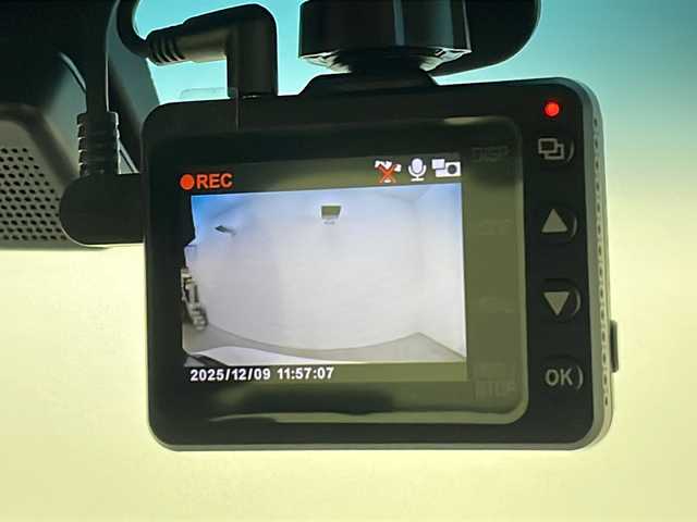 ホンダ Ｎ ＢＯＸ カスタム L ターボ 秋田県 2022(令4)年 1.9万km プラチナホワイトパール 4WD/純正ナビ　/両側パワースライドドア　/フルセグTV/AM/FM/CD/DVD/Bluetooth/バックカメラ　/衝突被害軽減ブレーキ　/レーダークルーズコントロール　/パドルシフト/横滑り防止装置/レーンキープアシスト/コーナーセンサー/前席シートヒーター　/GPSレーダー　/ETC2.0　/前後ドライブレコーダー/LEDヘッドライト　/LEDフォグランプ/スペアキー/電動パーキング/オートブレーキホールド/ハーフレザーシート/リアサンシェード/サイドバイザー/純正アルミホイール/純正フロアマット