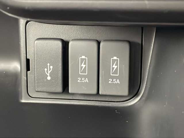 ホンダ Ｎ ＢＯＸ カスタム L ターボ 秋田県 2022(令4)年 1.9万km プラチナホワイトパール 4WD/純正ナビ　/両側パワースライドドア　/フルセグTV/AM/FM/CD/DVD/Bluetooth/バックカメラ　/衝突被害軽減ブレーキ　/レーダークルーズコントロール　/パドルシフト/横滑り防止装置/レーンキープアシスト/コーナーセンサー/前席シートヒーター　/GPSレーダー　/ETC2.0　/前後ドライブレコーダー/LEDヘッドライト　/LEDフォグランプ/スペアキー/電動パーキング/オートブレーキホールド/ハーフレザーシート/リアサンシェード/サイドバイザー/純正アルミホイール/純正フロアマット