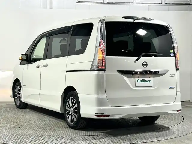 日産 セレナ