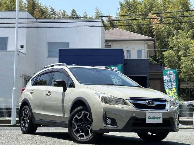 スバル インプレッサ ＸＶ 2．0i アイサイト 熊本県 2016(平28)年 5.8万km デザートカーキ ワンオーナー/4WD/ルーフレール/純正メモリナビ/【フルセグTV/SD/CD/DVD/Bluetooth】/バックカメラ/衝突被害軽減システム/レーダークルーズコントロール/レーンキープアシスト/パドルシフト/純正17インチアルミホイール/オートLEDライト/オートマチックハイビーム/ビルトインETC/アイドリングストップ/横滑り防止装置/盗難防止装置/純正フロアマット/ダブル＋サイドエアバック/プッシュスタート/スマートキー/取扱説明書/保証書