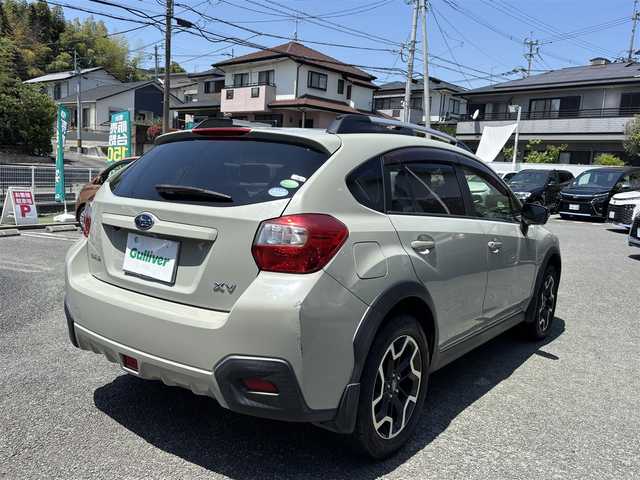 スバル インプレッサ ＸＶ 2．0i アイサイト 熊本県 2016(平28)年 5.8万km デザートカーキ ワンオーナー/4WD/ルーフレール/純正メモリナビ/【フルセグTV/SD/CD/DVD/Bluetooth】/バックカメラ/衝突被害軽減システム/レーダークルーズコントロール/レーンキープアシスト/パドルシフト/純正17インチアルミホイール/オートLEDライト/オートマチックハイビーム/ビルトインETC/アイドリングストップ/横滑り防止装置/盗難防止装置/純正フロアマット/ダブル＋サイドエアバック/プッシュスタート/スマートキー/取扱説明書/保証書