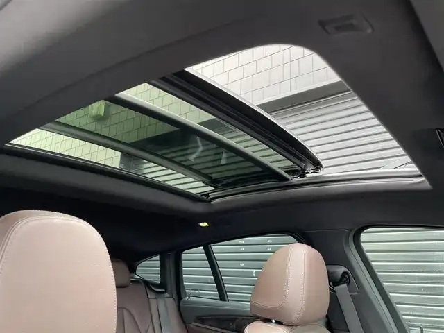 ＢＭＷ Ｘ４ M40i 三重県 2020(令2)年 3.9万km アルピンホワイトⅢ ＯＰ２１インチＡＷ　/茶革　/３Ｄデザインエアロ（フロント・リア・リアアンダー）/バイパーエンスタ　/カープレイ　/アンビエトライト　/サンルーフ　/純正前後ドラレコ　/直６ツインターボ　/ハーマンカードン　/純正ナビ　/全方位カメラ　/シートベンチ