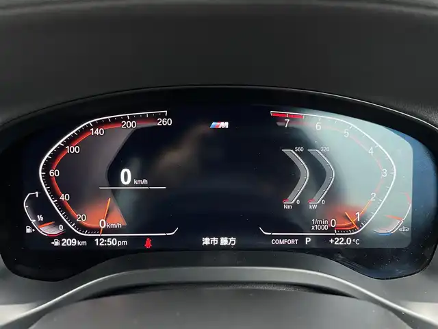 ＢＭＷ Ｘ４ M40i 三重県 2020(令2)年 3.9万km アルピンホワイトⅢ ＯＰ２１インチＡＷ　/茶革　/３Ｄデザインエアロ（フロント・リア・リアアンダー）/バイパーエンスタ　/カープレイ　/アンビエトライト　/サンルーフ　/純正前後ドラレコ　/直６ツインターボ　/ハーマンカードン　/純正ナビ　/全方位カメラ　/シートベンチ