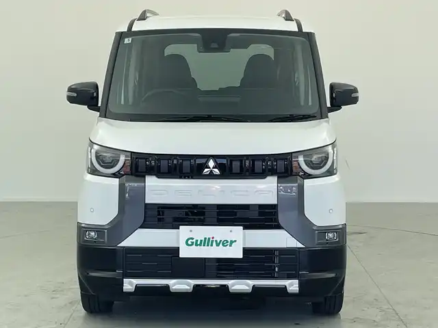 三菱 デリカミニ T プレミアム 愛知県 2025(令7)年 0.1万km未満 パール 届出済未使用車/登録時走行5キロ/ターボ車/オプション・サイドデカール/純正ディスプレイオーディオ/・Bluetooth/・androidauto/・Applecarplay/・USB/全方位カメラ/デジタルインナーミラー/両側パワースライドドア/衝突軽減/車線維持支援/アダプティブクルーズコントロール/横滑り防止/パドルシフト/ステアリングヒーター/シートヒーター/先行車発信お知らせ機能/道路標識表示/プッシュスタート