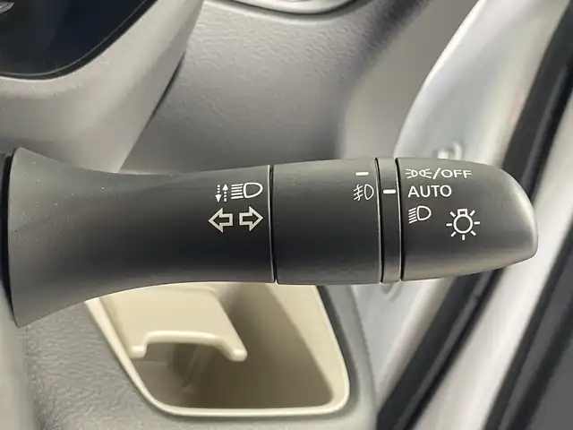 三菱 デリカミニ T プレミアム 愛知県 2025(令7)年 0.1万km未満 パール 届出済未使用車/登録時走行5キロ/ターボ車/オプション・サイドデカール/純正ディスプレイオーディオ/・Bluetooth/・androidauto/・Applecarplay/・USB/全方位カメラ/デジタルインナーミラー/両側パワースライドドア/衝突軽減/車線維持支援/アダプティブクルーズコントロール/横滑り防止/パドルシフト/ステアリングヒーター/シートヒーター/先行車発信お知らせ機能/道路標識表示/プッシュスタート