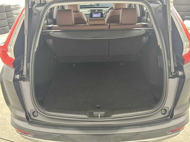 ホンダ ＣＲ－Ｖ ハイブリッド e:HEV EX マスターピース 兵庫県 2019(平31)年 3.6万km ルーセブラックM ・純正ナビ&BT&TV&USB&SD/・ビルトインETC2.0/・バックカメラ/・前後ドライブレコーダー/・レーダークルーズコントロール/・ホンダセンシング/・レーンキープアシスト/・衝突軽減ブレーキ/・クリアナンスソナー/・BSM/・コンフォートビュー/・LEDオートライト/・フォグランプ/・オートマチックハイビーム/・パワーバックドア/・サンルーフ/・レザーシート/・シートヒーター/・パワーシート/・メモリシート/・革巻きステアリング/・パドルシフト/・ステアリングスイッチ/・純正18インチアルミホイール/・純正フロアマット/・W＋サイドエアバック/・カーテンエアバック/・電動パーキングブレーキ/・ブレーキホールド/・スマートキー/・純正アンダーエアロ/・スペアキー/・プッシュスタート