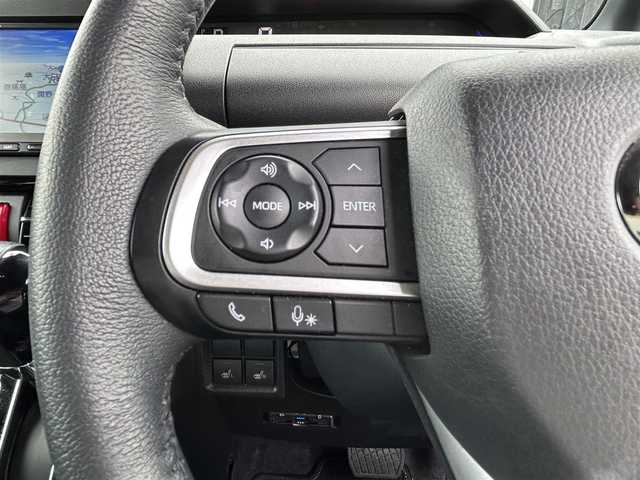 ダイハツ タント カスタム RS 福岡県 2023(令5)年 2.2万km シャイニングホワイトパール ・ナビ/（BLUETOOTH/フルセグ/バックカメラ/・ETC/・スペアキー/・純正フロアマット/・シートヒーター/・両側パワースライドドア/・コーナーセンサー/・クリアランスソナー/・アイドリングストップ/・電動格納ミラー/・ハーフレザーシート