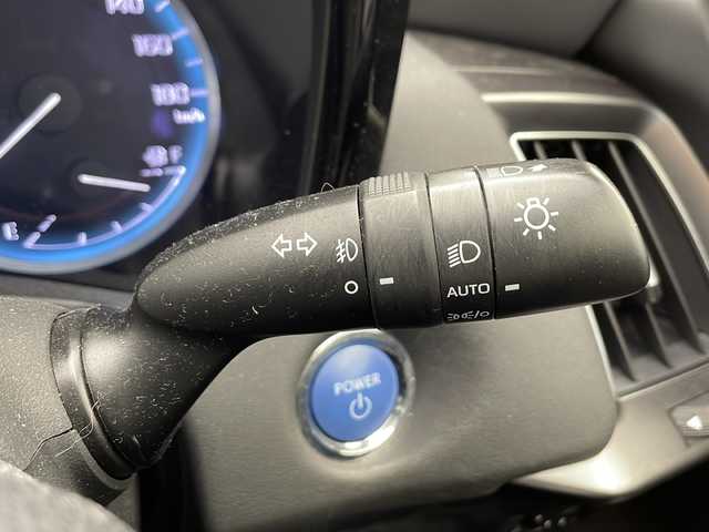 トヨタ クラウン ハイブリッド RS B 千葉県 2021(令3)年 2.8万km プレシャスホワイトパール 純正ナビ/・AM/FM CD SD サウンドライブラリ BT USB フルセグTV/トヨタセーフティセンス/追従型クルーズコントロール/車線維持機能/衝突軽減ブレーキ/ETC/電動パーキングブレーキ/オートブレーキホールド/前後ドライブレコーダー/ETC/プッシュスタート/電動格納ミラー/ウィンカーミラー/充電用Type-A/LEDヘッドライト