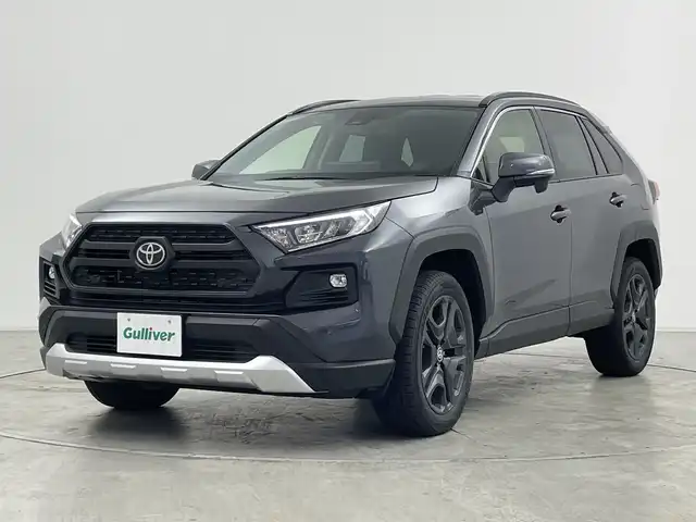 トヨタ ＲＡＶ４ アドベンチャー 群馬県 2025(令7)年 0.1万km未満 グレーメタリック 登録済未使用車　純正１０．５型ナビ　フルセグＴＶ　バックカメラ　ルーフレール　シートヒーター／エアーシート　ステアリングヒーター　衝突被害軽減ブレーキ　レーンアシスト　ＢＳＭ　ＥＴＣ２．０　禁煙車