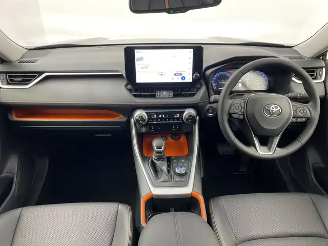 トヨタ ＲＡＶ４ アドベンチャー 群馬県 2025(令7)年 0.1万km未満 グレーメタリック 登録済未使用車　純正１０．５型ナビ　フルセグＴＶ　バックカメラ　ルーフレール　シートヒーター／エアーシート　ステアリングヒーター　衝突被害軽減ブレーキ　レーンアシスト　ＢＳＭ　ＥＴＣ２．０　禁煙車