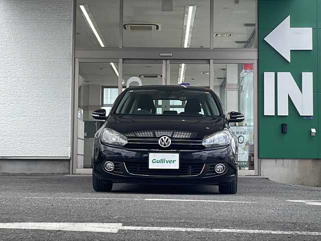 フォルクスワーゲン ゴルフ TSI トレンドライン 愛知県 2012(平24)年 4.3万km ディープブラックパールエフェクト ワンオーナー/純正ナビ、フルセグTV/ETC/ドライブレコーダー/走行中視聴可能/オートライト/スペアキー/保証書、取説