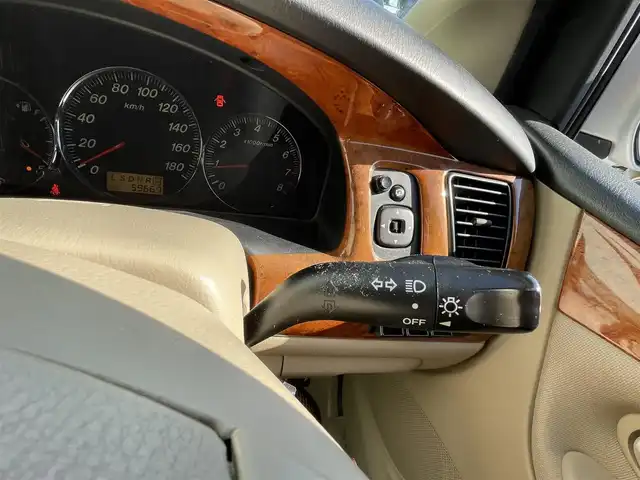 マツダ ＭＰＶ スポーツ 千葉県 2005(平17)年 6万km サンライトシルバーメタリック 社外７インチナビ/後席フリップダウンモニター/ワンセグＴＶ/両側パワースライドドア/Ｂｌｕｅｔｏｏｔｈ/電格ミラー/ステアリングスイッチ/スマートキー/社外アルミホイール/パワーウィンドウ