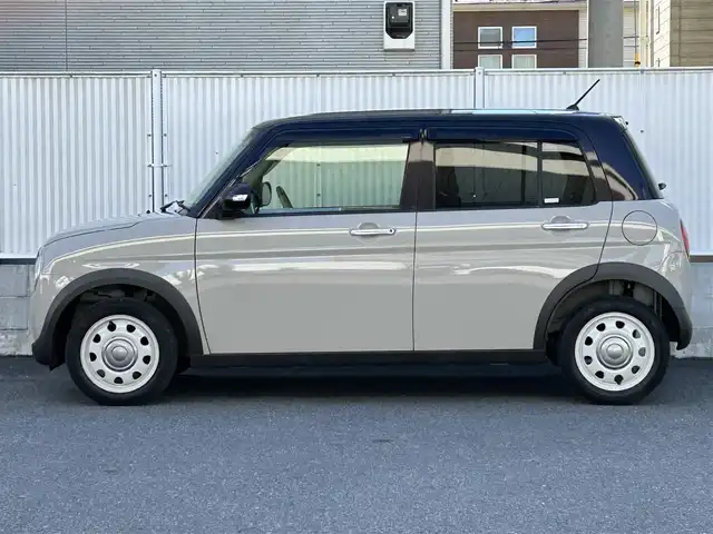 スズキ ラパン ＬＣ X 栃木県 2022(令4)年 2.5万km フォーンベージュメタリック/アーバンブラウン 2トーン 純正メモリナビ/(CD/DVD/BT/AM/FM)/フルセグTV/全周囲カメラ/ハーフレザーシート/シートヒーター/衝突被害軽減システム/車線逸脱警報/コーナーセンサー前後/ETC/LEDヘッドライト/オートライト/アイドリングストップ/ウィンカーミラー/電動格納ミラー/純正14インチAW/シートリフター/横滑り防止装置/プッシュスタート/スマートキー/フロアマット/ドアバイザー/取扱説明書/保証書