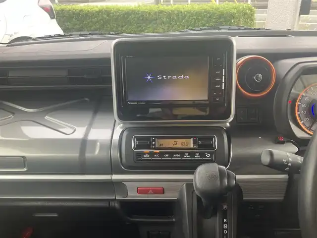 スズキ スペーシア ギア HYBRID XZ 愛知県 2020(令2)年 2.7万km ブルーイッシュブラックパール3 デュアルセンサーブレーキサポート/全方位モニター/ストラーダナビTV/ETC/スマートキー×2ケ/シートヒーター/純正アルミホイル