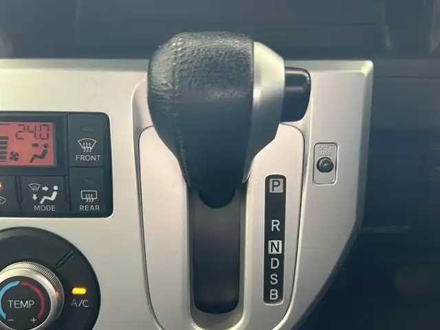 ダイハツ ウェイク G ターボ SA Ⅱ 沖縄県 2014(平26)年 5.5万km フェスタイエロー/パールホワイト2トーン (株)IDOMが運営する【じしゃロンコザ店】の自社ローン専用車両になりますこちらは現金またはオートローンご利用時の価格です。自社ローンご希望の方は別途その旨お申付け下さい/純正ナビ/フルセグＴＶ　/バックカメラ/ETC/両側パワースライドドア　/ドライブレコーダー前後/アイドリングストップ/衝撃被害軽減ブレーキ/プッシュスタート/スマートキー/スペアキー/オートライト