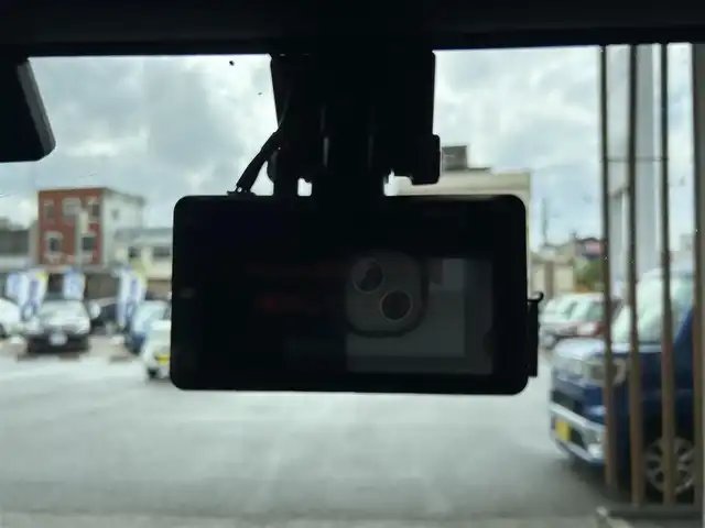 ダイハツ ウェイク G ターボ SA Ⅱ 沖縄県 2014(平26)年 5.5万km フェスタイエロー/パールホワイト2トーン (株)IDOMが運営する【じしゃロンコザ店】の自社ローン専用車両になりますこちらは現金またはオートローンご利用時の価格です。自社ローンご希望の方は別途その旨お申付け下さい/純正ナビ/フルセグＴＶ　/バックカメラ/ETC/両側パワースライドドア　/ドライブレコーダー前後/アイドリングストップ/衝撃被害軽減ブレーキ/プッシュスタート/スマートキー/スペアキー/オートライト