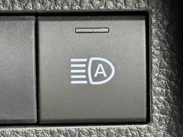 トヨタ ＲＡＶ４ アドベンチャー 福岡県 2021(令3)年 5.8万km アティチュードブラックマイカ 純正９型ＤＡ　/バックカメラ　/ビルトインＥＴＣ２．０　/前方ドライブレコーダー　/レーダークルーズコントロール　/コーナーセンサー　/衝突軽減ブレーキ　/レーンキープ　/アクセル踏み間違い防止　/ブラインドスポットモニター　/ヒルディセントコントロール　/ＲＡＹＳ製１６インチＡＷ　/LEDヘッドライト