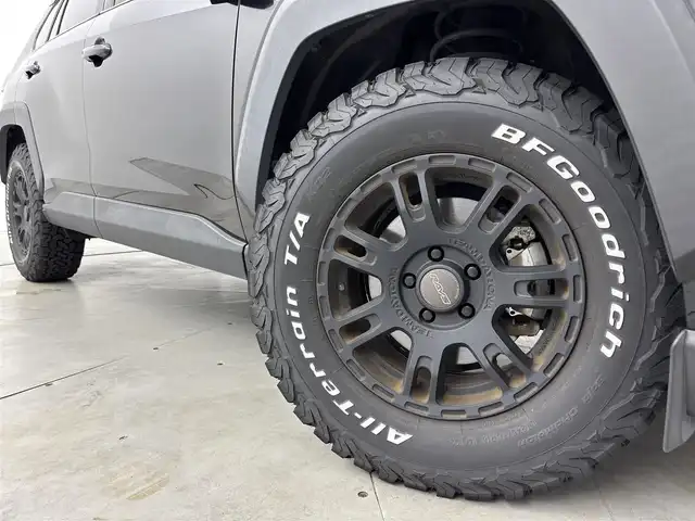 トヨタ ＲＡＶ４ アドベンチャー 福岡県 2021(令3)年 5.8万km アティチュードブラックマイカ 純正９型ＤＡ　/バックカメラ　/ビルトインＥＴＣ２．０　/前方ドライブレコーダー　/レーダークルーズコントロール　/コーナーセンサー　/衝突軽減ブレーキ　/レーンキープ　/アクセル踏み間違い防止　/ブラインドスポットモニター　/ヒルディセントコントロール　/ＲＡＹＳ製１６インチＡＷ　/LEDヘッドライト