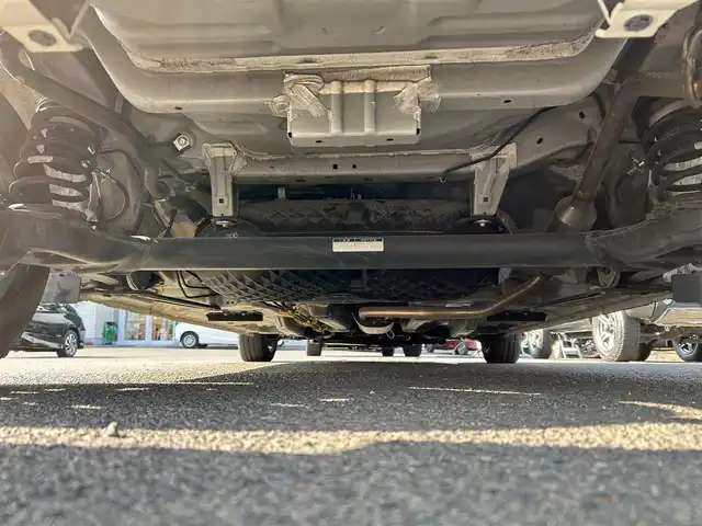 トヨタ ルーミー カスタムG 宮城県 2020(令2)年 2.7万km パールホワイトⅢ パノラミックビュー対応ナビレディパッケージ/・パノラミックビューモニター/・ステアリングスイッチ/＝＝＝/スマートアシスト/・衝突回避支援ブレーキ機能/・衝突警報機能/・車線逸脱警報機能/・ふらつき警報/・ブレーキ制御機能付誤発進抑制機能/・サイドビューランプ/・先行車発進お知らせ機能/・コーナーセンサー/・路側逸脱警報/・アダプティブドライビングビーム/・アダプティブクルーズコントロール/・標識認識機能/純正9インチナビ（NSZT-Y68T）/・CD/DVD/・Bluetooth/・フルセグTV/ビルトインETC/ドライブレコーダー/ウェルカムパワースライドドア（両側）/革巻きステアリング/電動パーキングブレーキ/ブレーキホールド/LEDヘッドランプ/フォグランプ/オートライト/スマートキー＆プッシュスタート/電動格納ミラー/純正14インチAW/純正フロアマット/純正ドアバイザー/Wエアバッグ