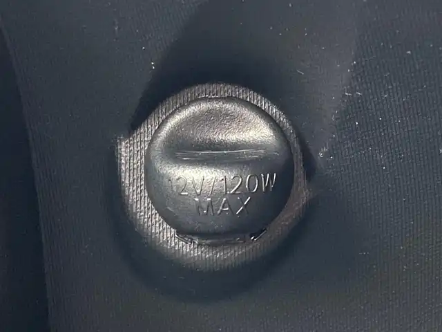 トヨタ アクア S スタイルブラック 岐阜県 2019(令1)年 9.5万km ホワイトパールクリスタルシャイン 純正ナビ(NSCN-W68)/ワンセグTV/Bluetooth/CD/トヨタセーフティセンス/・プリクラッシュセーフティ/・レーンディパーチャーアラート/・オートマチックハイビーム/クリアランスソナー/バックカメラ/ビルトインETC/オートライト/純正15インチホイール/社外フロアマット/スペアキー/スマートキー/保証書