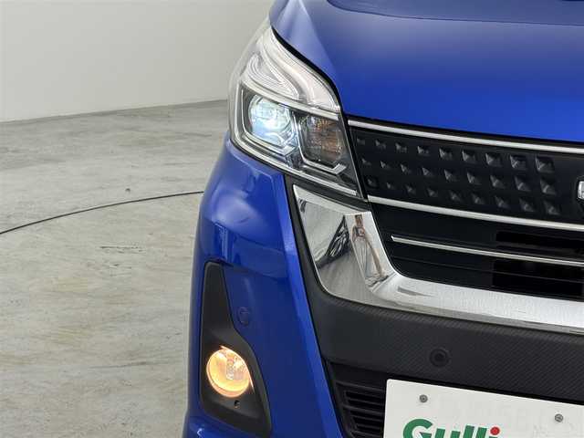 日産 デイズ ルークス HWS X Vセレクション 福岡県 2018(平30)年 2.3万km オーシャンブルーP 純正ナビ（フルセグＴＶ）　/アラウンドビューモニター　/ＥＴＣ　/前方ドライブレコーダー　/コーナーセンサー　/エマージェンシーブレーキ　/レーンキープ　/両側電動スライドドア　/プッシュスタート　/純正１５インチＡＷ