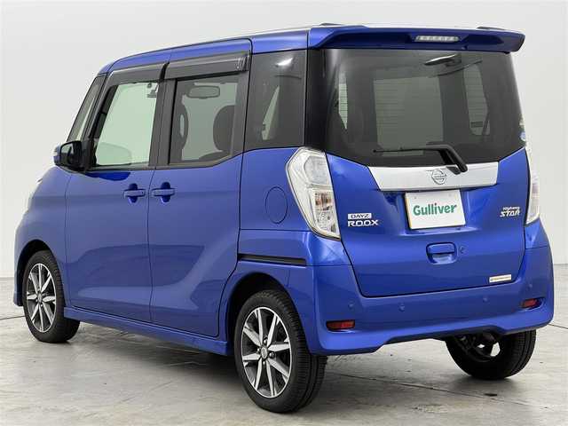 日産 デイズ ルークス HWS X Vセレクション 福岡県 2018(平30)年 2.3万km オーシャンブルーP 純正ナビ（フルセグＴＶ）　/アラウンドビューモニター　/ＥＴＣ　/前方ドライブレコーダー　/コーナーセンサー　/エマージェンシーブレーキ　/レーンキープ　/両側電動スライドドア　/プッシュスタート　/純正１５インチＡＷ