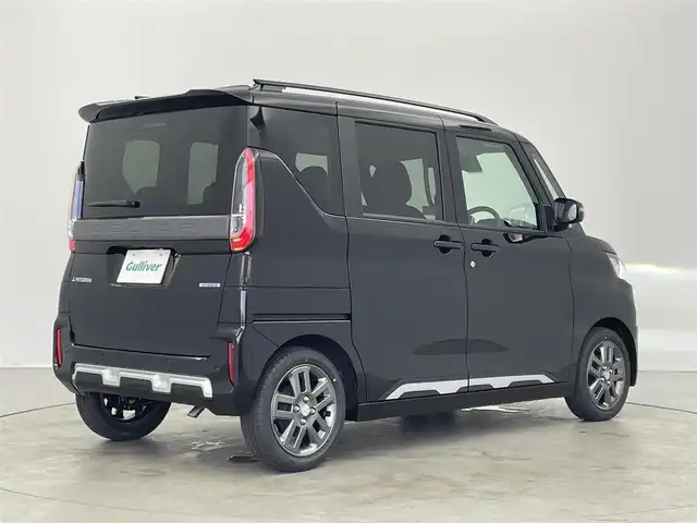 三菱 デリカミニ T プレミアム 埼玉県 2025(令7)年 0.1万km未満 アメジストブラック 届出済未使用　純正９インチナビ　全方位カメラ　衝突軽減装置　両側パワースライドドア　デジタルインナーミラー　ステアリングヒーター　ハーフレザーシート　シートヒーター　ダウンヒルアシストコントロール/T　PREMIUM　9型ディスプレイオーディオ（121/330）　サイドデカール（33/440）