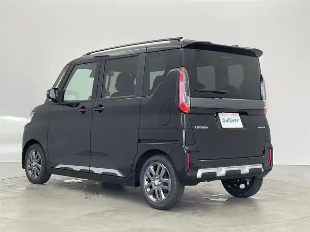 三菱 デリカミニ T プレミアム 埼玉県 2025(令7)年 0.1万km未満 アメジストブラック 届出済未使用　純正９インチナビ　全方位カメラ　衝突軽減装置　両側パワースライドドア　デジタルインナーミラー　ステアリングヒーター　ハーフレザーシート　シートヒーター　ダウンヒルアシストコントロール/T　PREMIUM　9型ディスプレイオーディオ（121/330）　サイドデカール（33/440）
